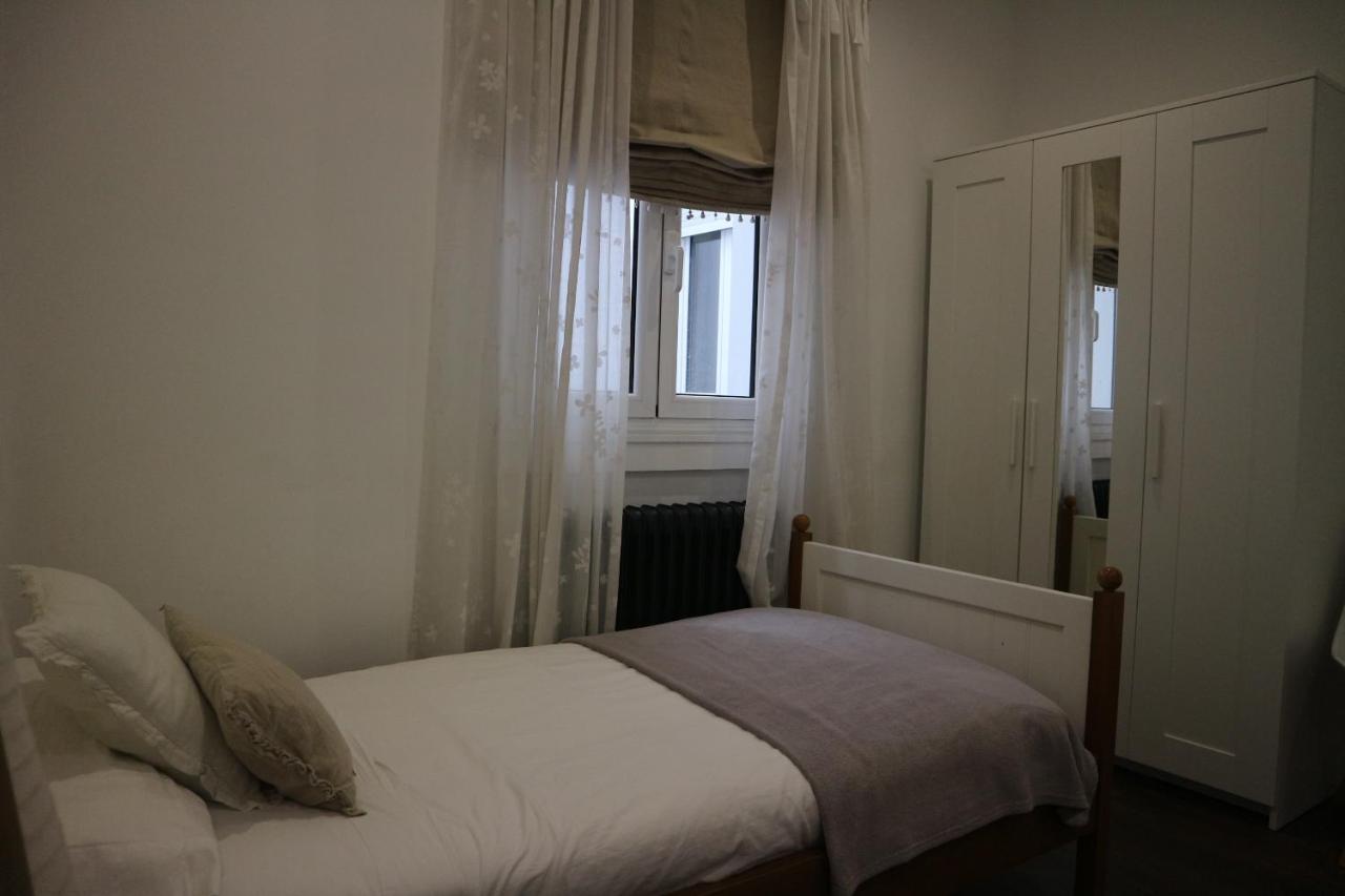 Foroplaza Porta San Pedro Pleno Centro Vistas Muralla Lugo Bagian luar foto